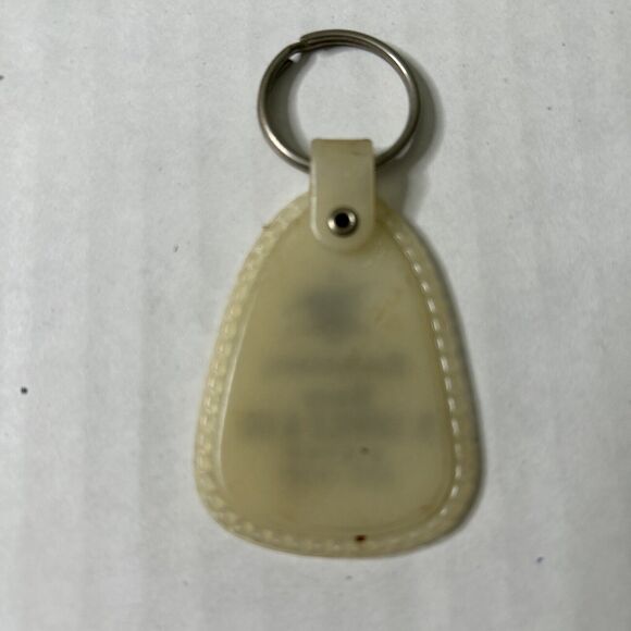 Vintage Budweiser Beer Key Chain - Picture 3 of 5